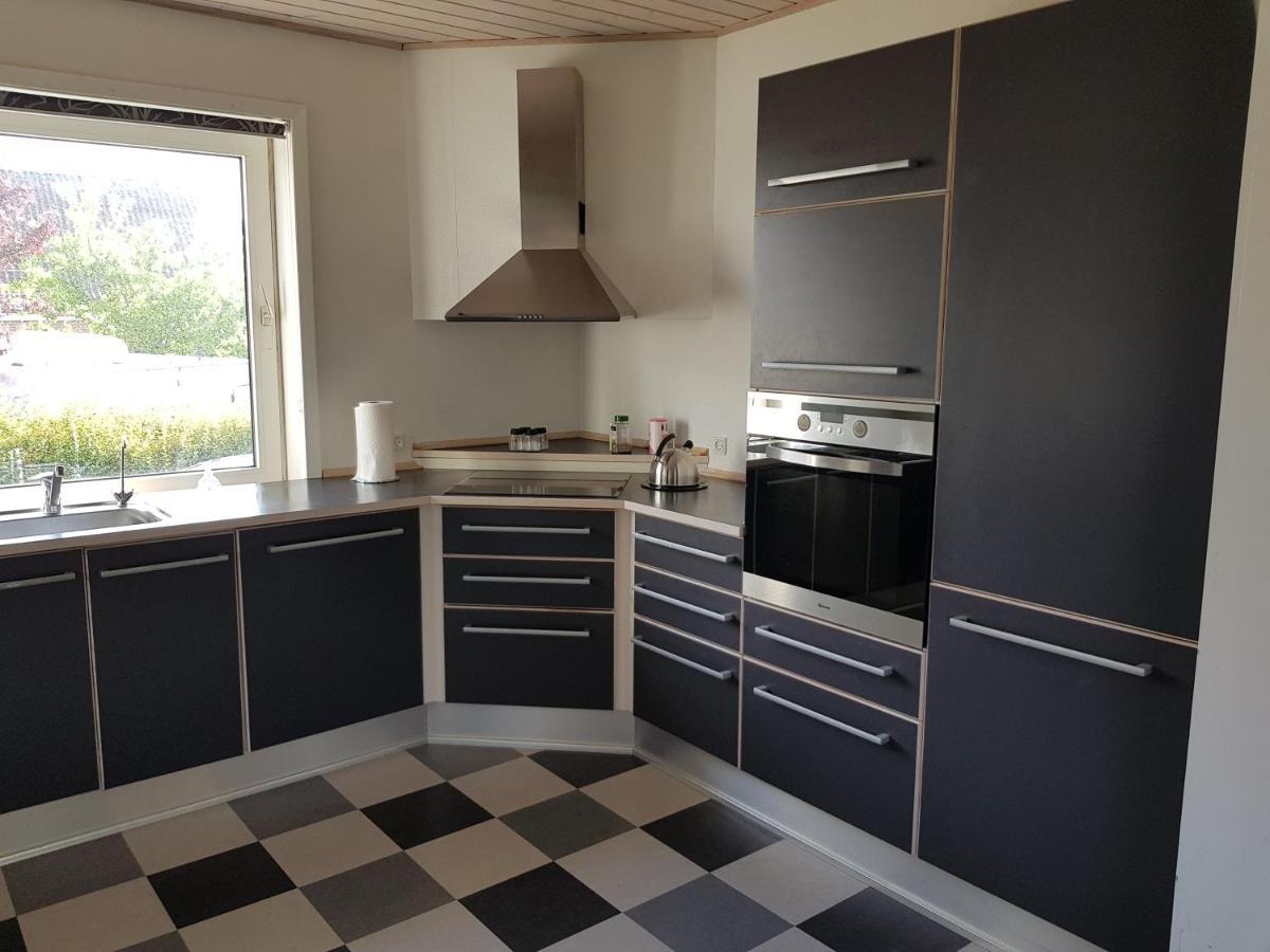 Hus Til Stor Familie Villa Bredebro Ngoại thất bức ảnh